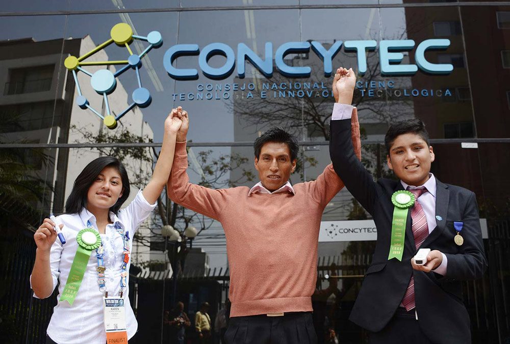 Concytec presento a estudiantes premiados en feria mundial de ciencias Intel ISEF realizada en Estados Unidos