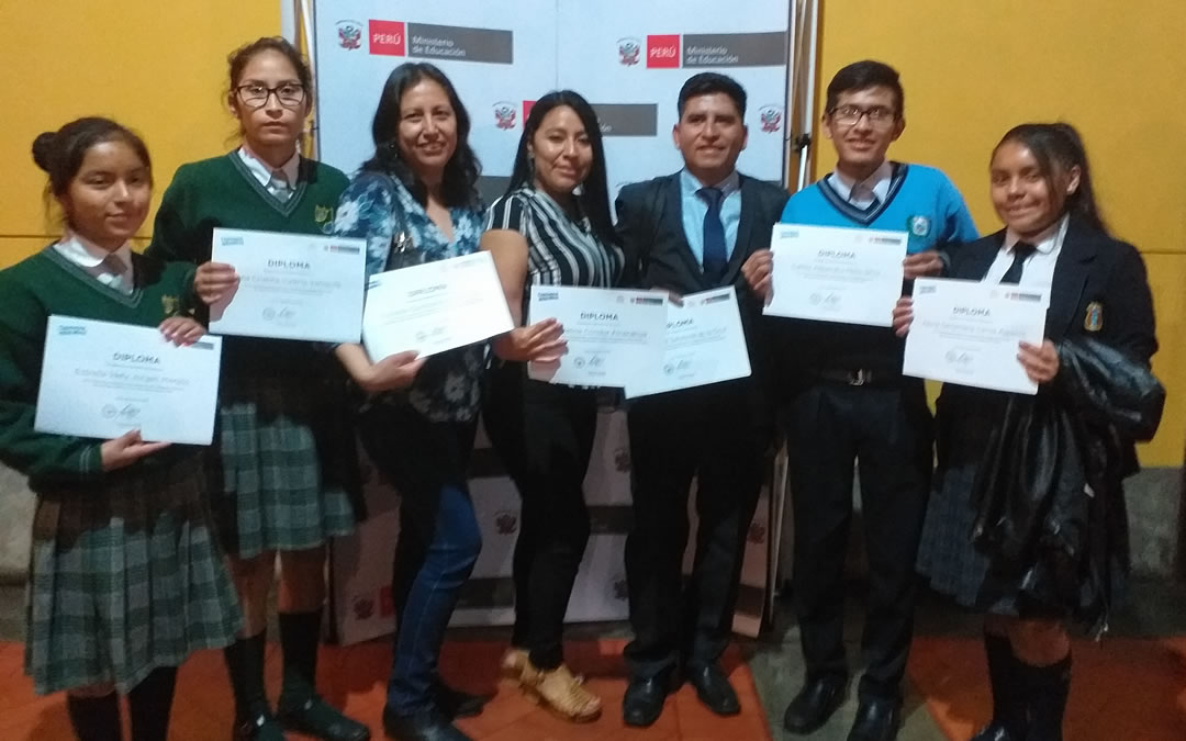Ministerio de Educación promoverá Beca Talento para escolares de quinto de secundaria que hayan destacado en concursos educativos nacionales o internacionales
